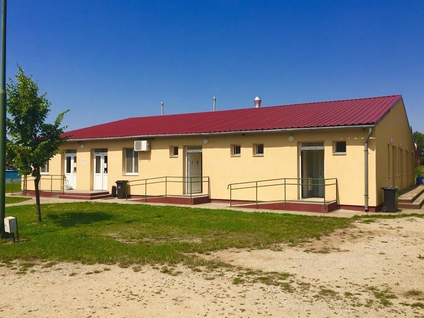 Akácliget Gyógy-és Strandfürdő Karcag Exterior foto